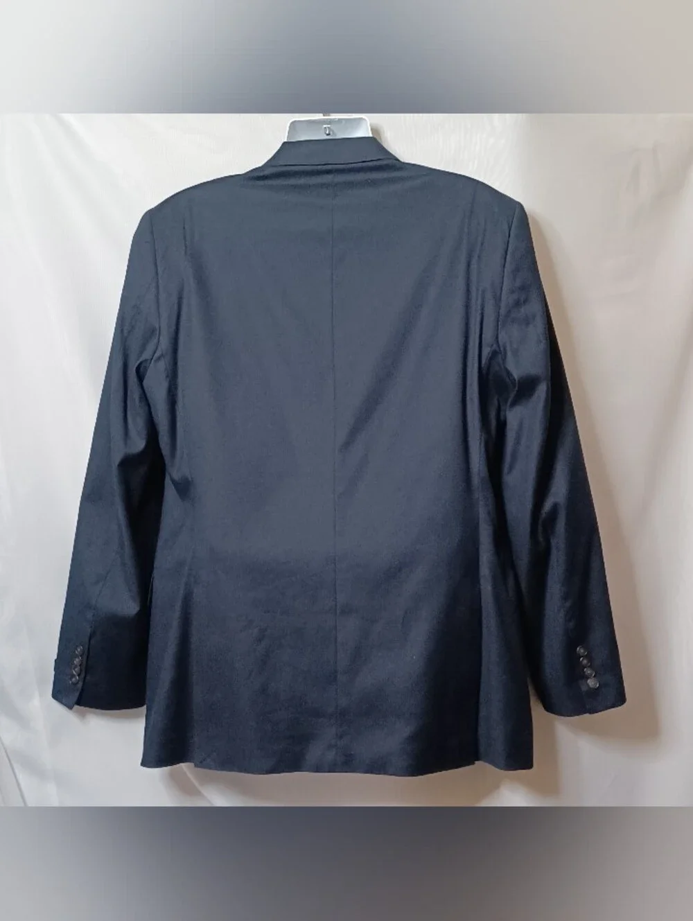 Stafford Men's Classic Fit Navy Blue Two-Button Front Blazer. 46 Long.